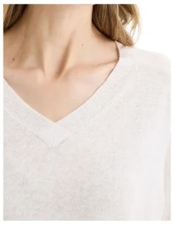 Yarra Trail Semillon Knit Jumper in White