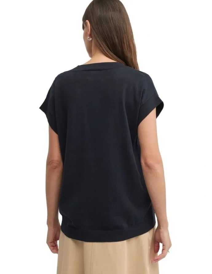 Yarra Trail Sepal Knit Top in Navy