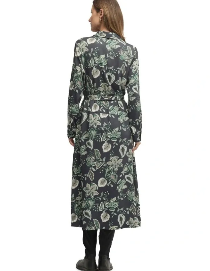 Yarra Trail Kin Dress in Black